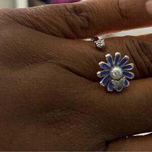 Butterfly on Flower Spinner Ring (NWT)